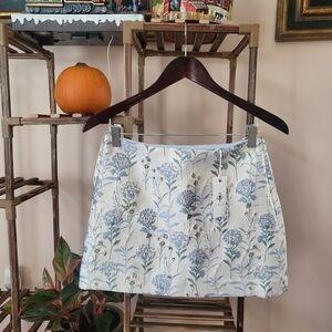 JBQ Ivory Brocade Hydrangea Floral Mini Skirt NWT Sz S